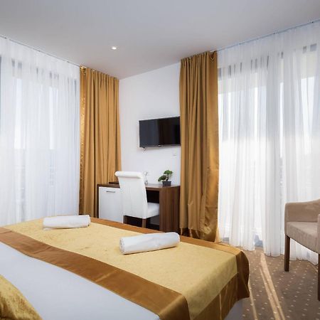 Hotel Perla Rogoznica  Esterno foto