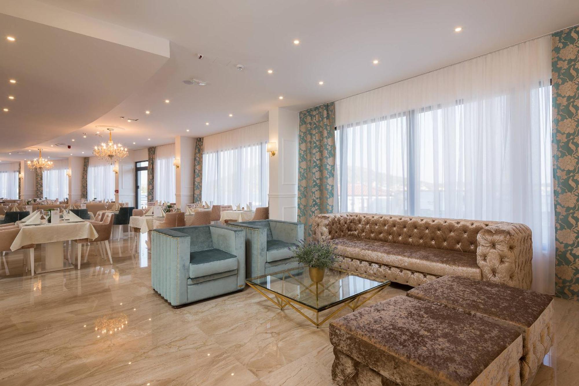 Hotel Perla Rogoznica  Esterno foto